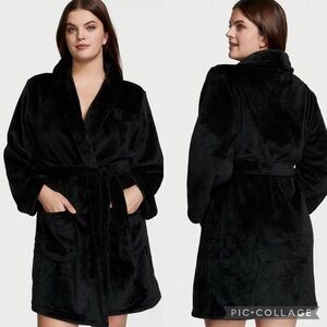 Victoria's Secret Short Cozy Robe M/L